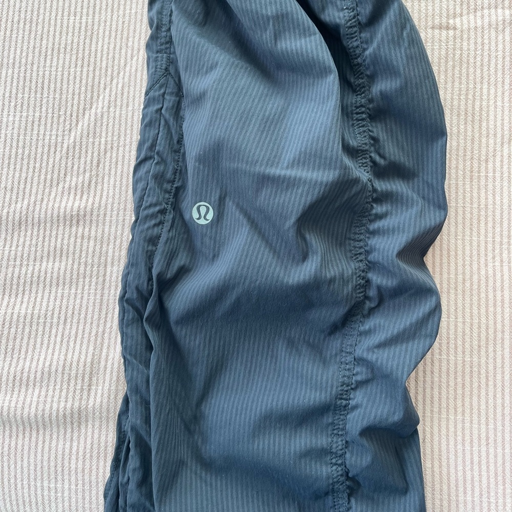 Lululemon dance studio pant grey size 6 - Picture 5 of 8